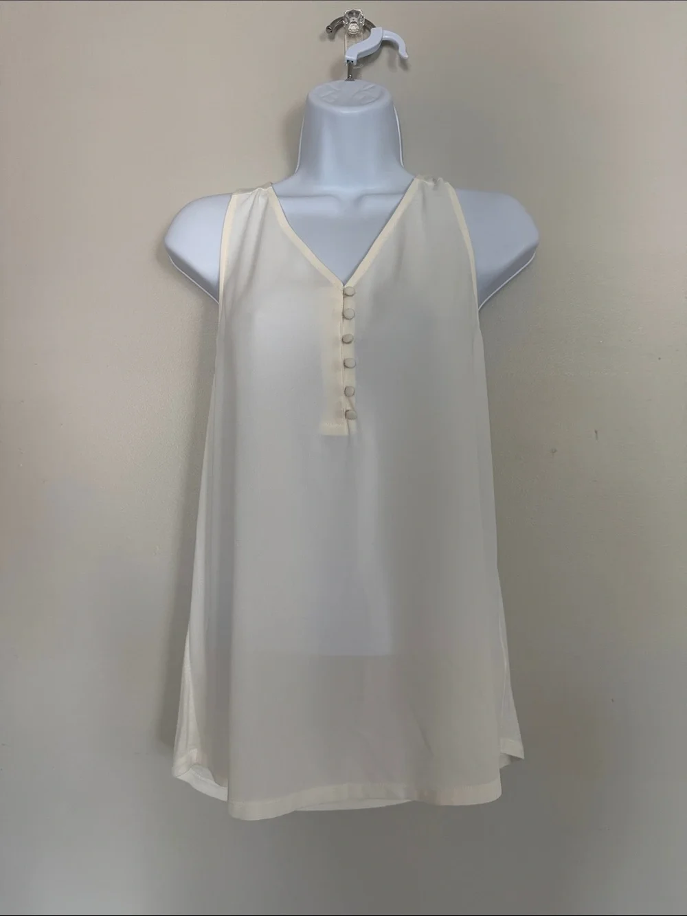 Express Cream V-Neck Sleeveless Top - Picture 1 of 3